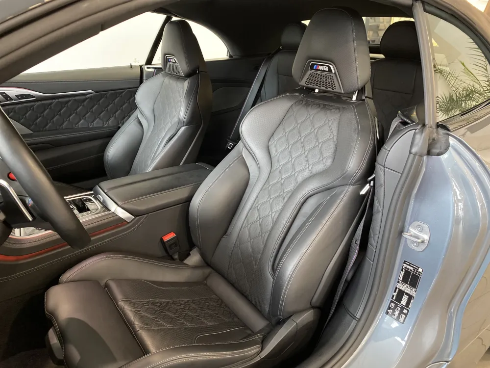 BMW M8 foto 14