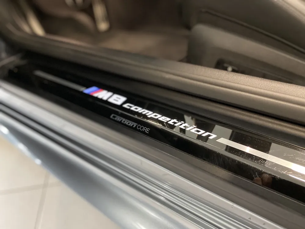 BMW M8 foto 23