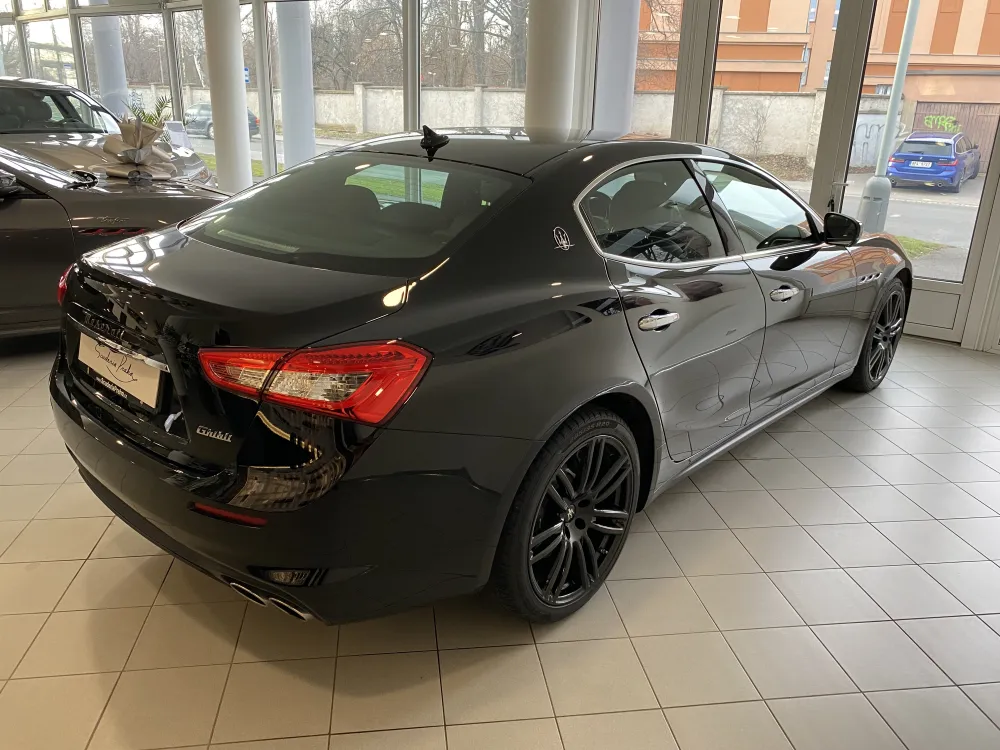 Maserati Ghibli foto 5