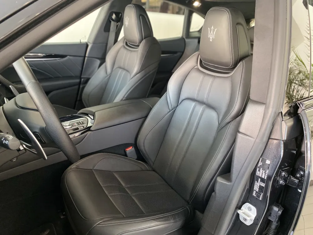 Maserati Levante foto 13