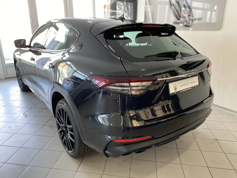 Maserati Levante foto 5