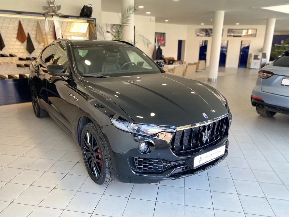 Maserati Levante foto 3