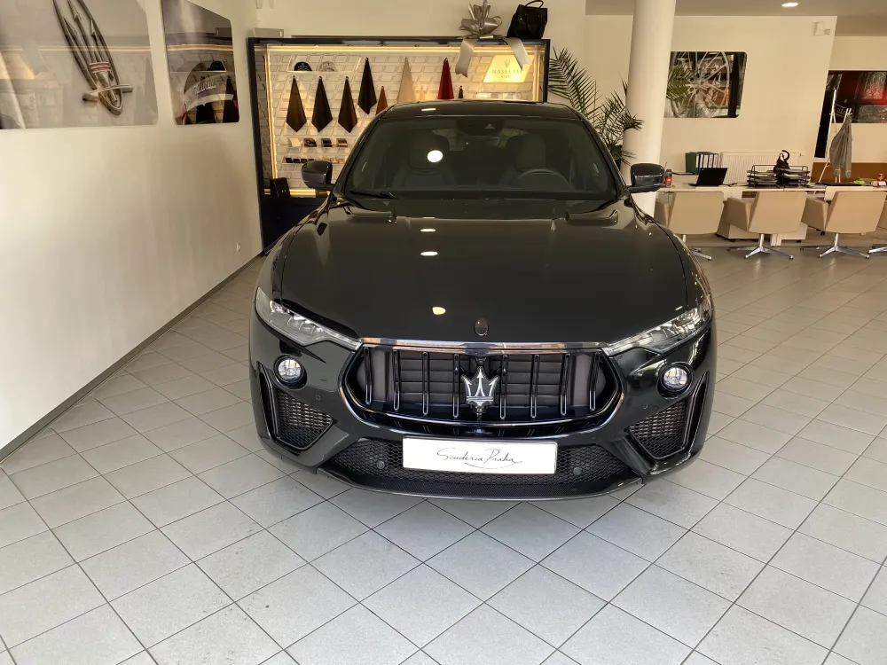 Maserati Levante foto 2