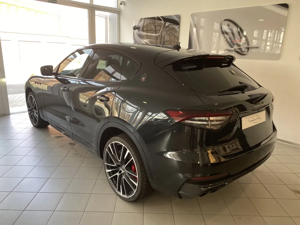 Maserati Levante foto 6