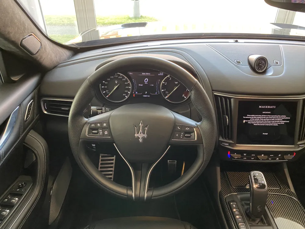 Maserati Levante foto 14