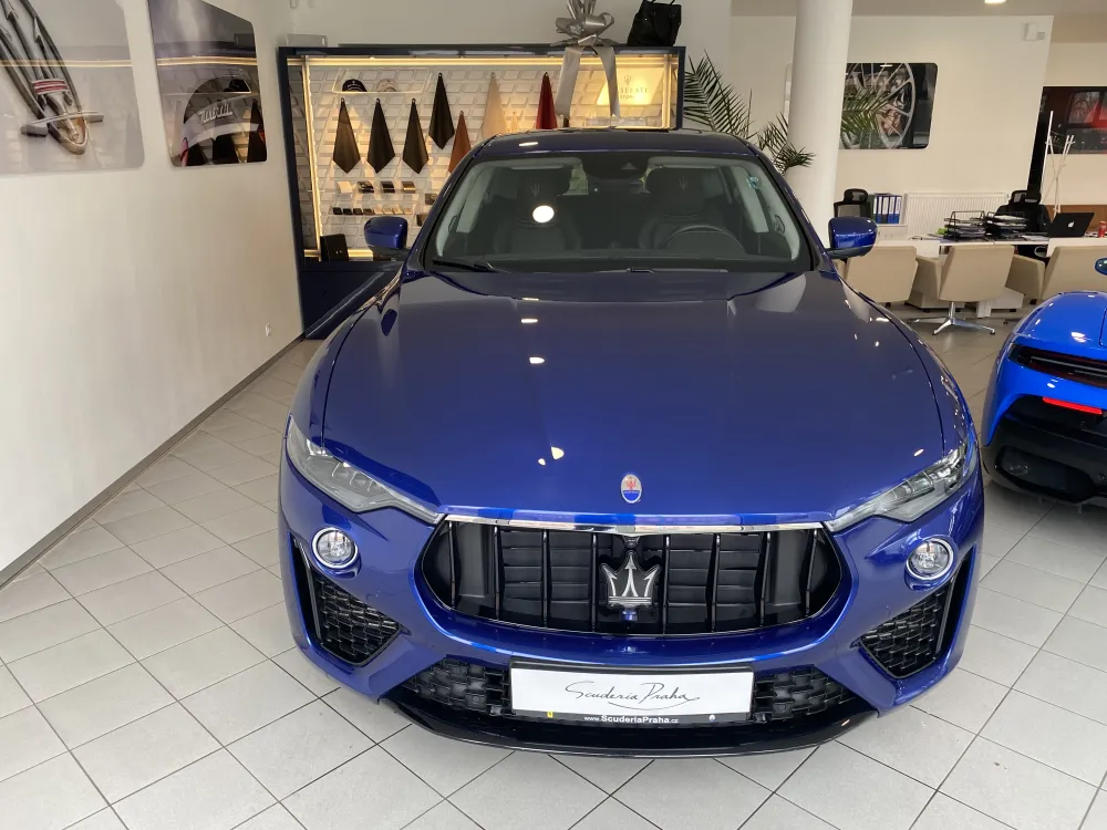 Maserati Levante foto 2