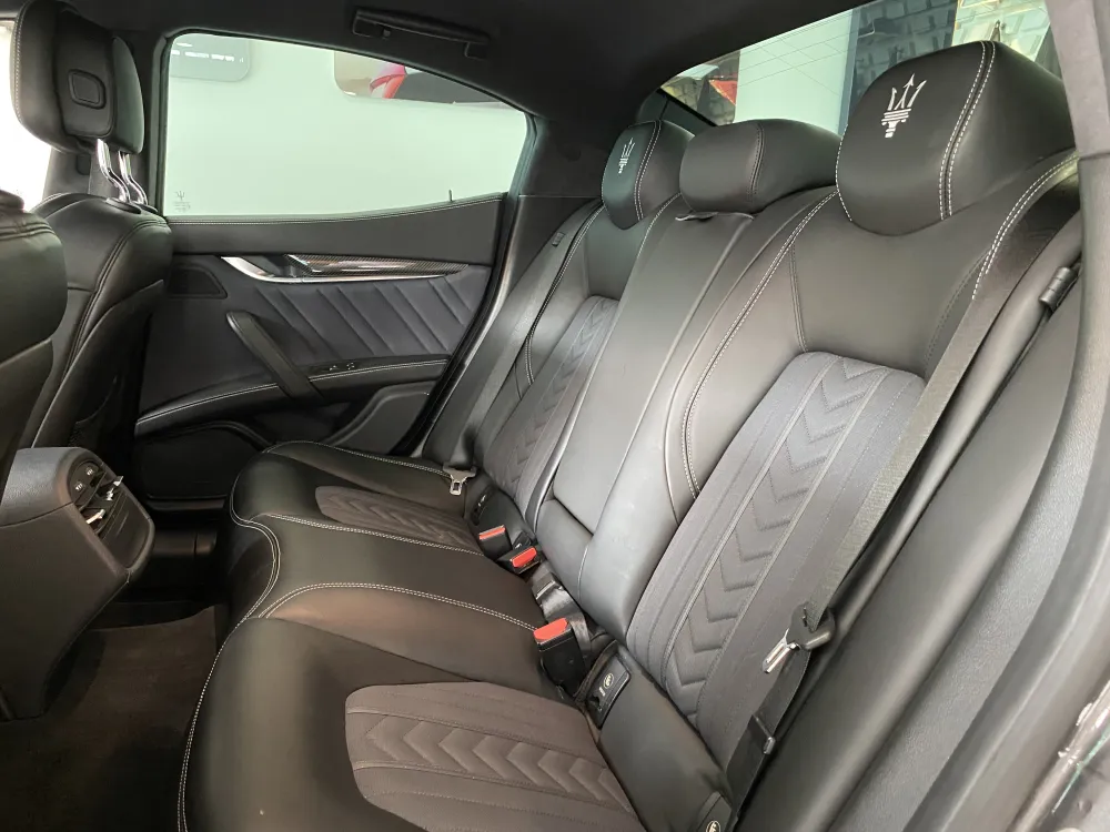 Maserati Ghibli foto 15