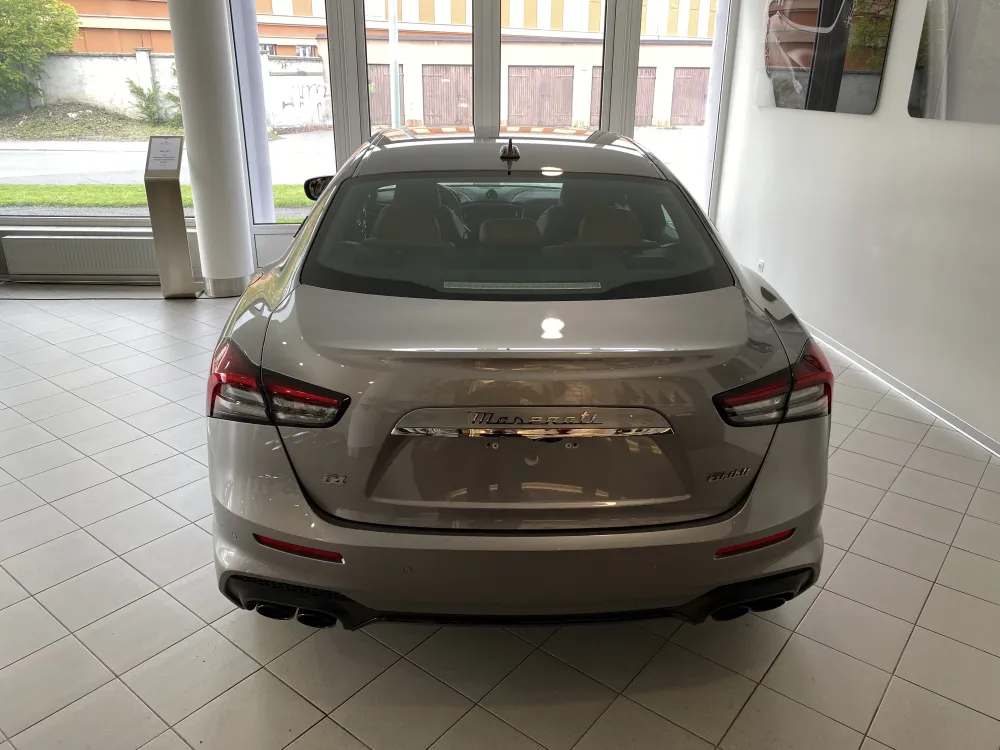 Maserati Ghibli foto 5
