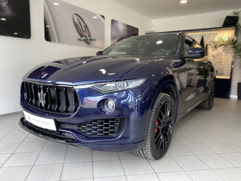 Maserati Levante foto 1