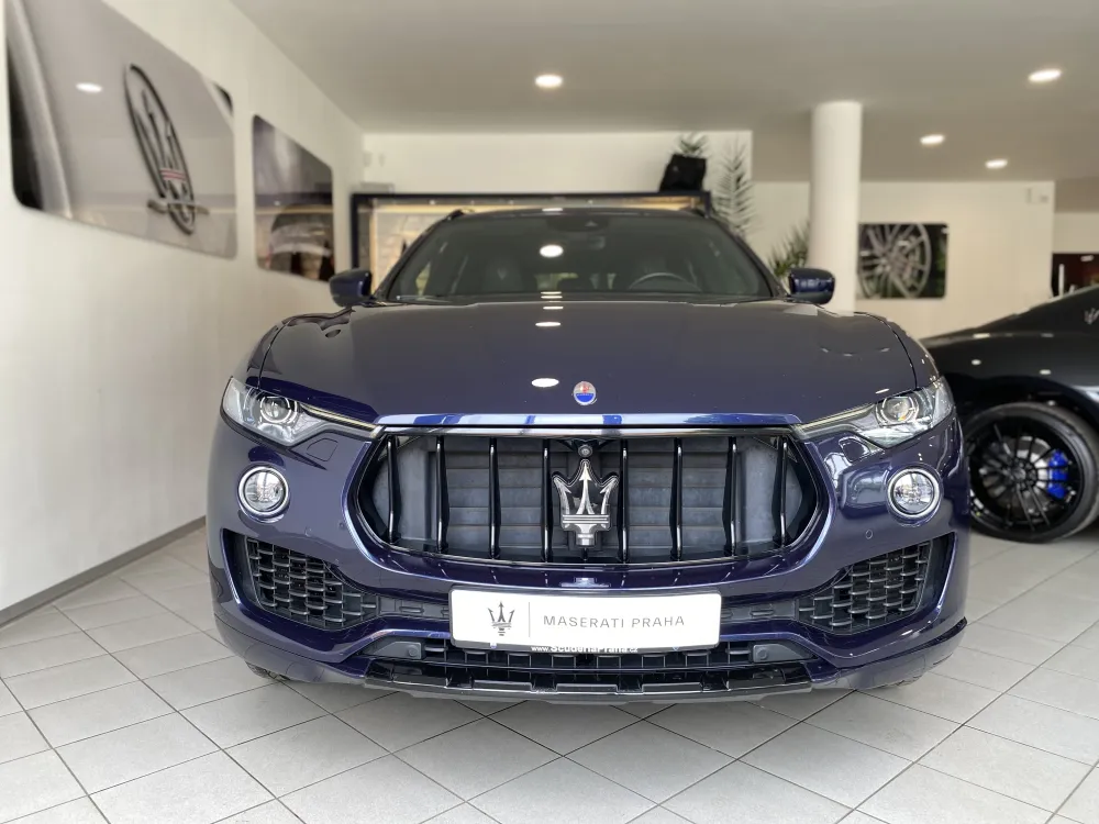 Maserati Levante foto 2