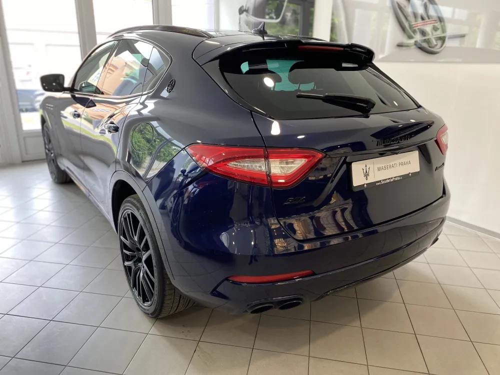 Maserati Levante foto 4