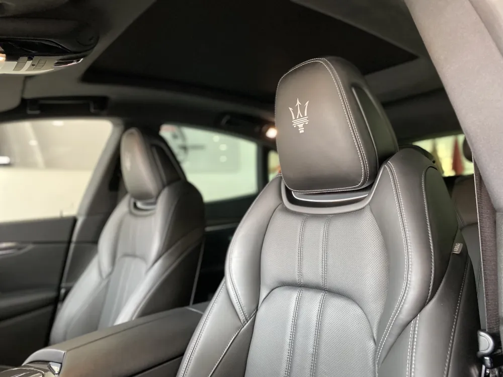 Maserati Levante foto 21