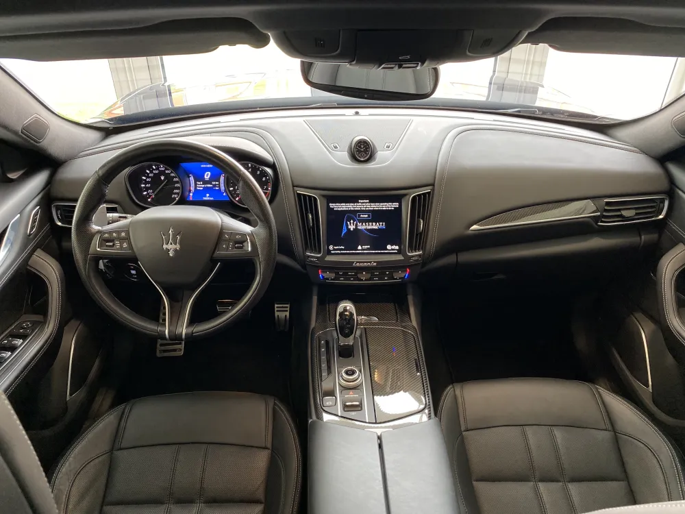 Maserati Levante foto 12