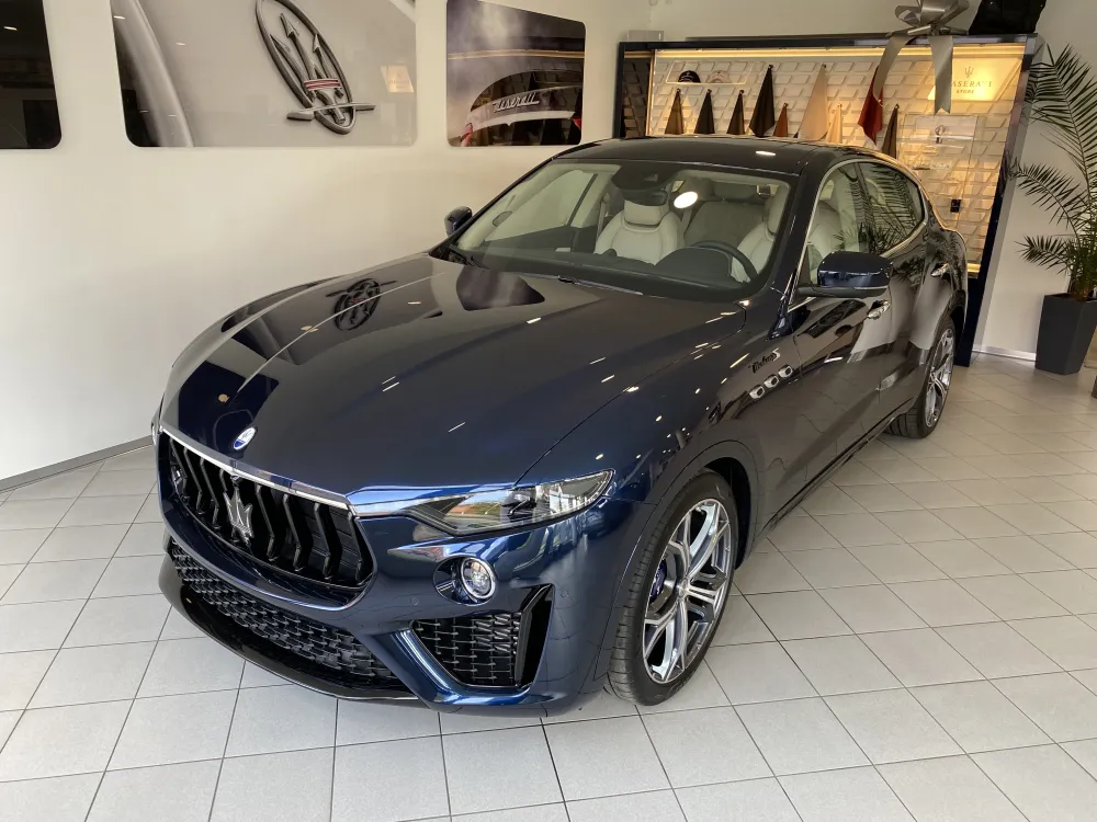 Maserati Levante foto 1