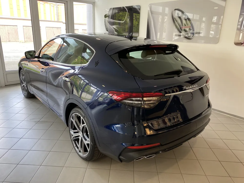 Maserati Levante foto 5