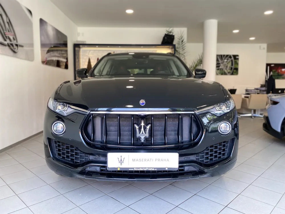 Maserati Levante foto 2