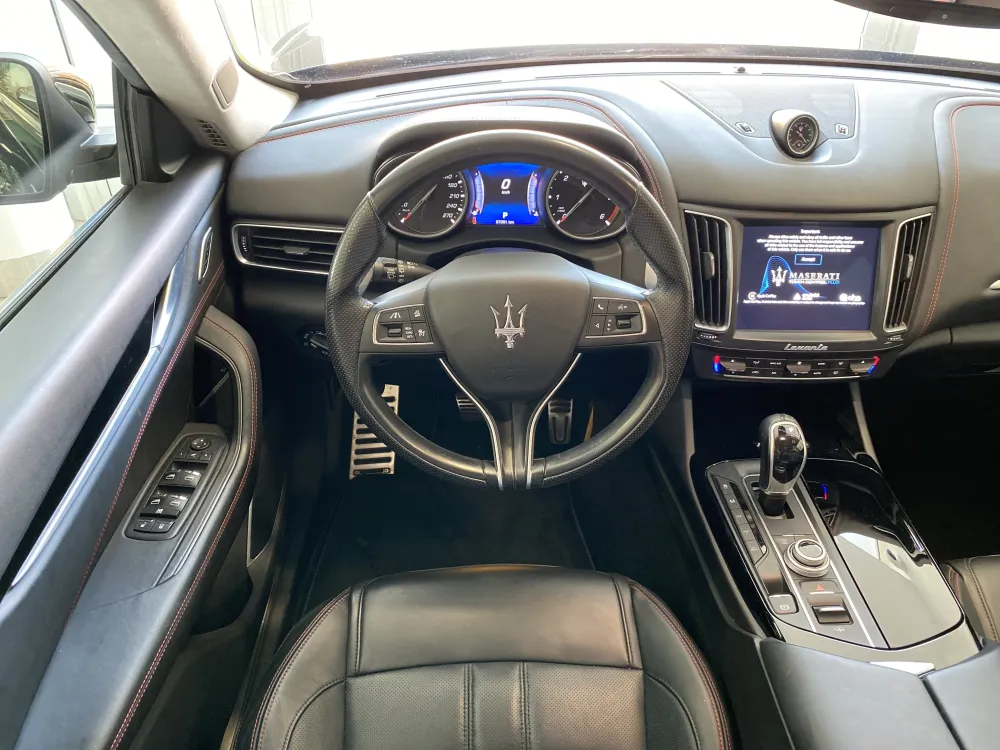 Maserati Levante foto 11