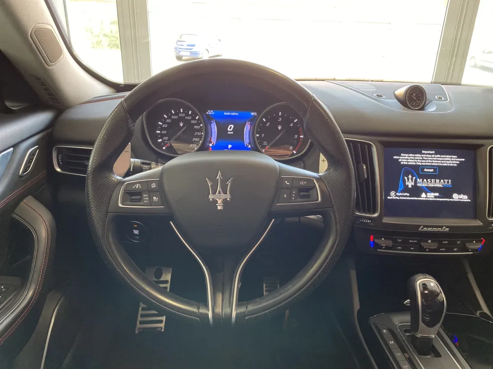 Maserati Levante foto 13