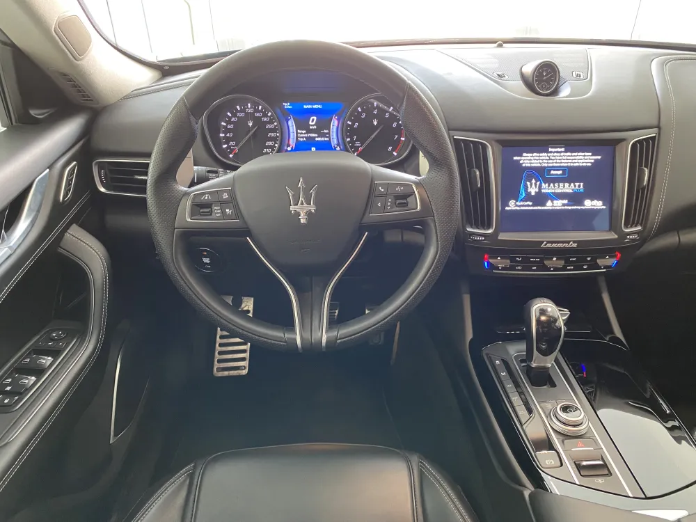 Maserati Levante foto 12