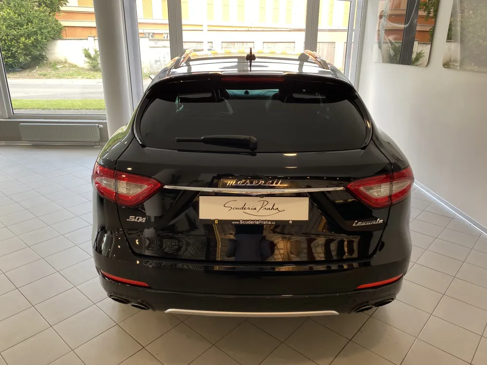 Maserati Levante foto 7