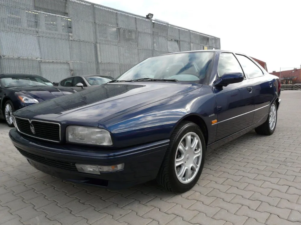 Maserati Quattroporte foto 1