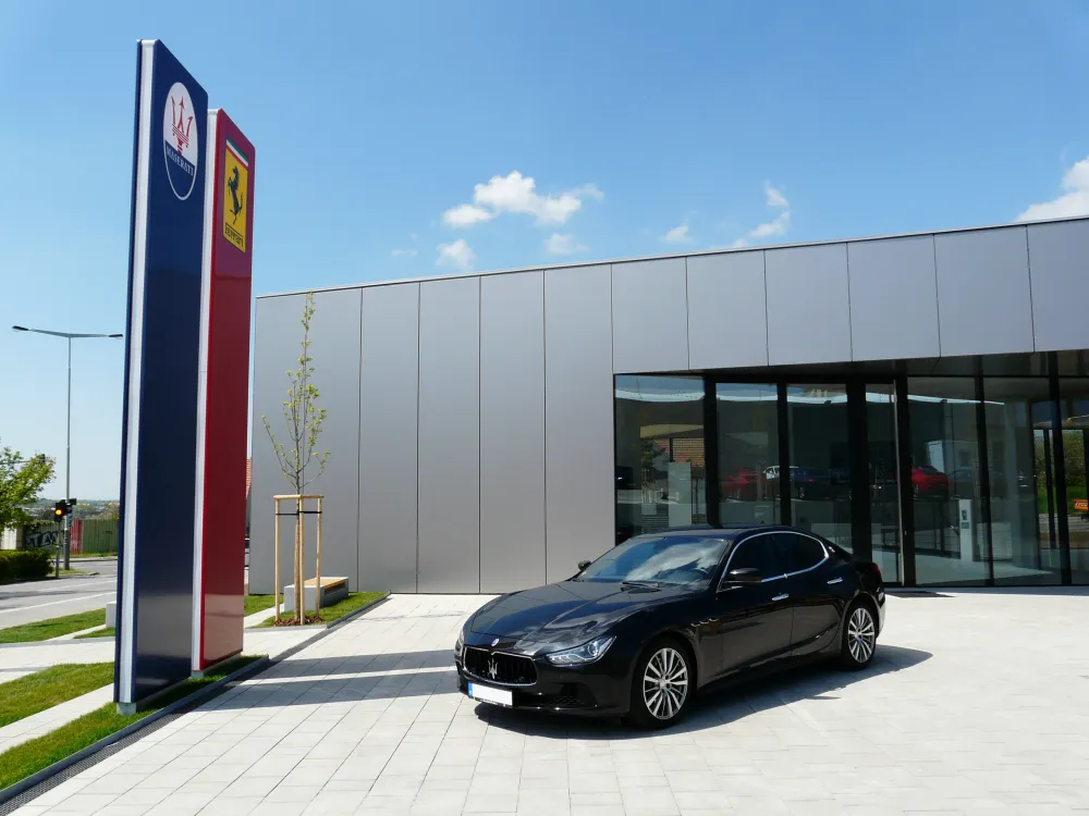 Maserati Ghibli foto 1