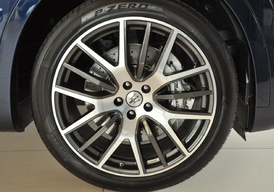 Maserati Levante - foto 10