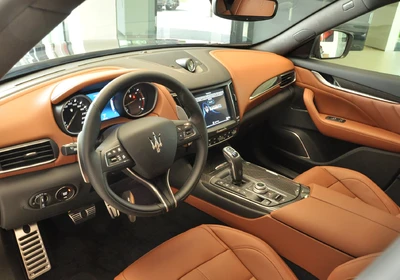 Maserati Levante - foto 12
