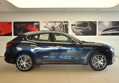 Maserati Levante - foto 5