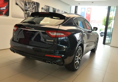 Maserati Levante - foto 2
