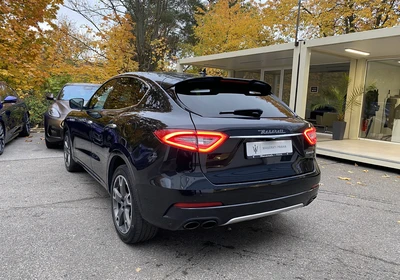 Maserati Levante - foto 6