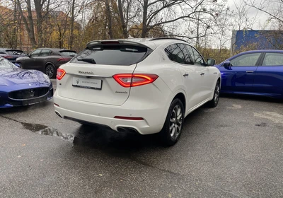 Maserati Levante - foto 3