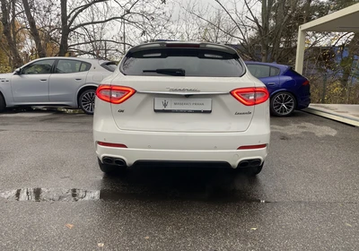 Maserati Levante - foto 4