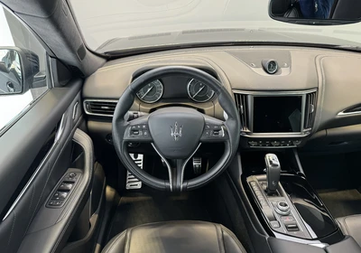 Maserati Levante - foto 11