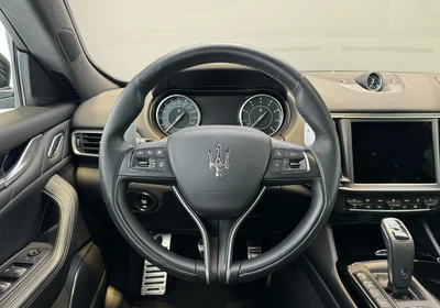 Maserati Levante - foto 12