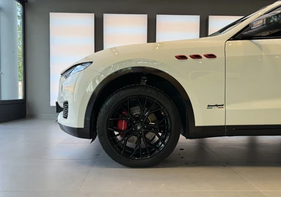Maserati Levante - foto 6
