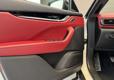 Maserati Levante - foto 10