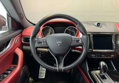 Maserati Levante - foto 14