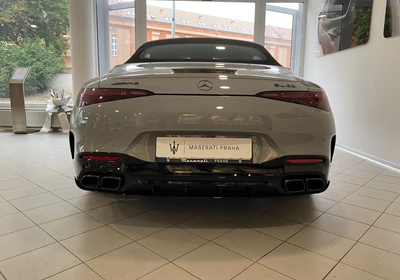 Mercedes-Benz SL 63 AMG 4Matic - foto 5