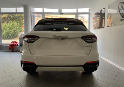 Maserati Levante - foto 5