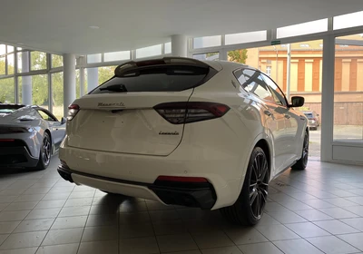 Maserati Levante - foto 6