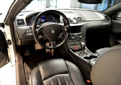 Maserati GranTurismo - foto 9