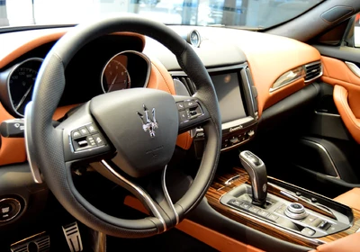 Maserati Levante - foto 8