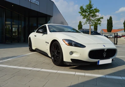 Maserati GranTurismo - foto 8