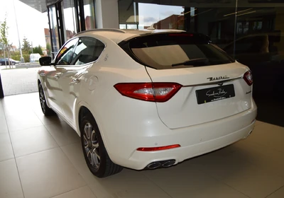 Maserati Levante - foto 3