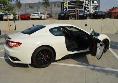 Maserati GranTurismo - foto 12