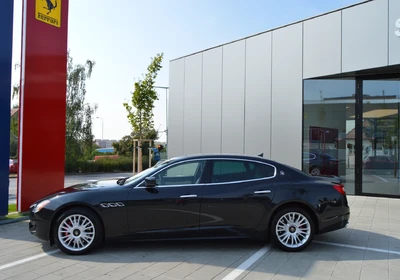 Maserati Quattroporte - foto 1