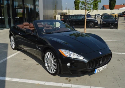 Maserati GranCabrio - foto 11