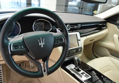 Maserati Quattroporte - foto 12