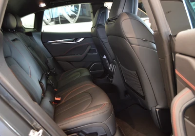 Maserati Levante - foto 8